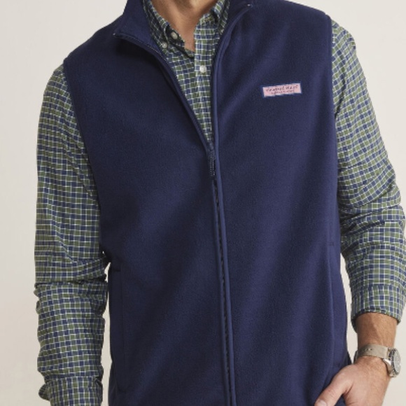 Vineyard Vines Harbor Fleece Vest - Picture 1 of 3
